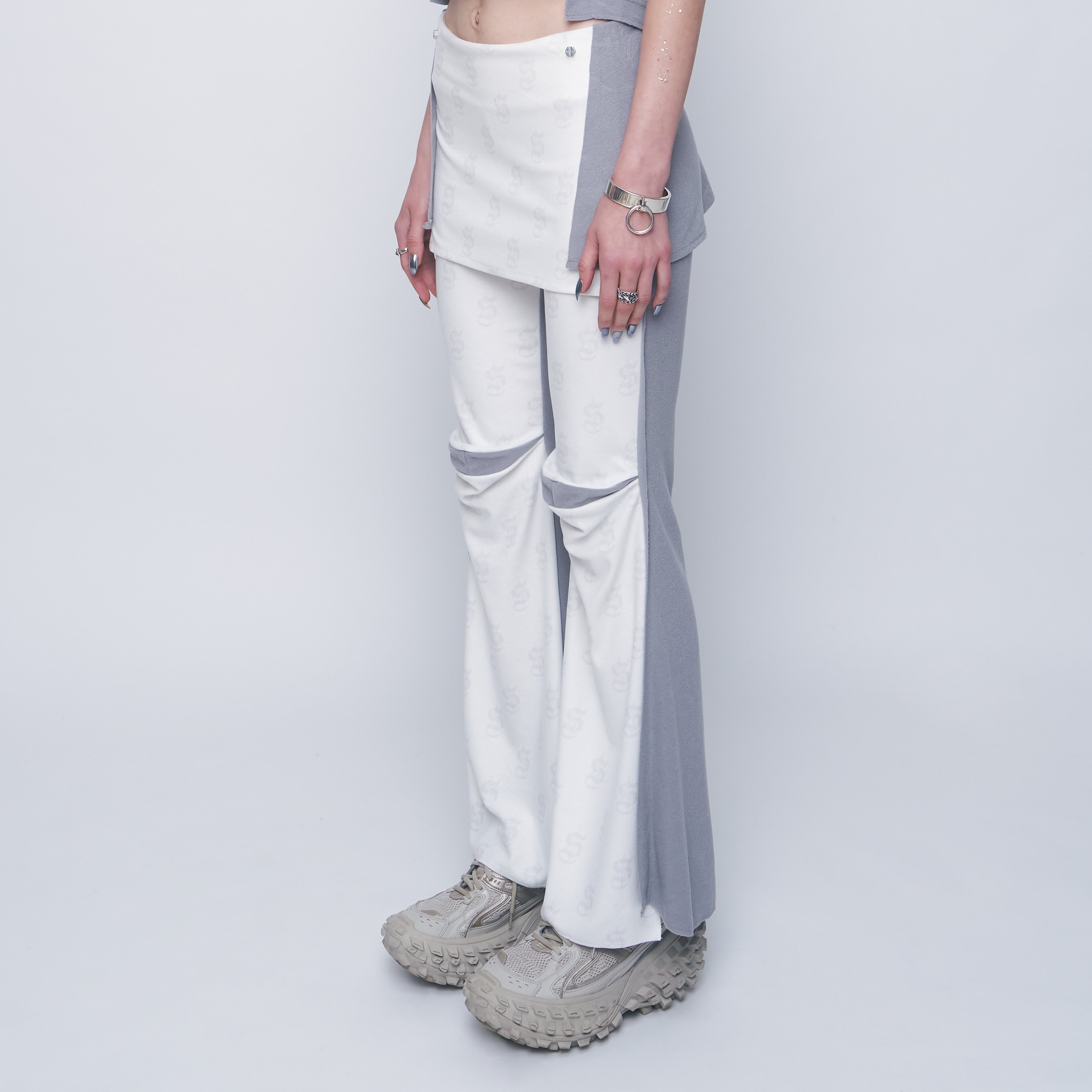 【S$ Diamond Dollar Collection】Cut-out Layered Skirt Pants - WHITE-GREY Pattern